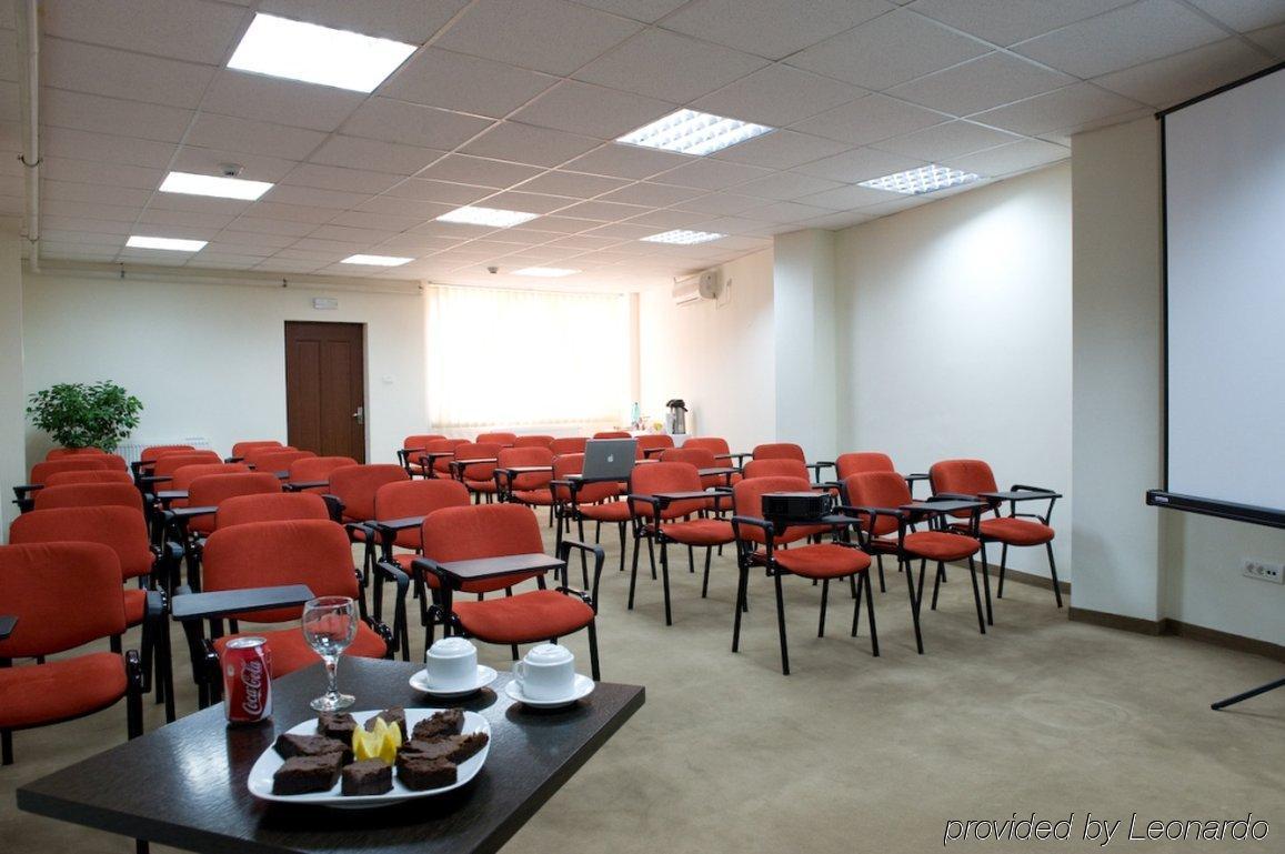 Kosher Hotel Lev Or Bucarest Extérieur photo