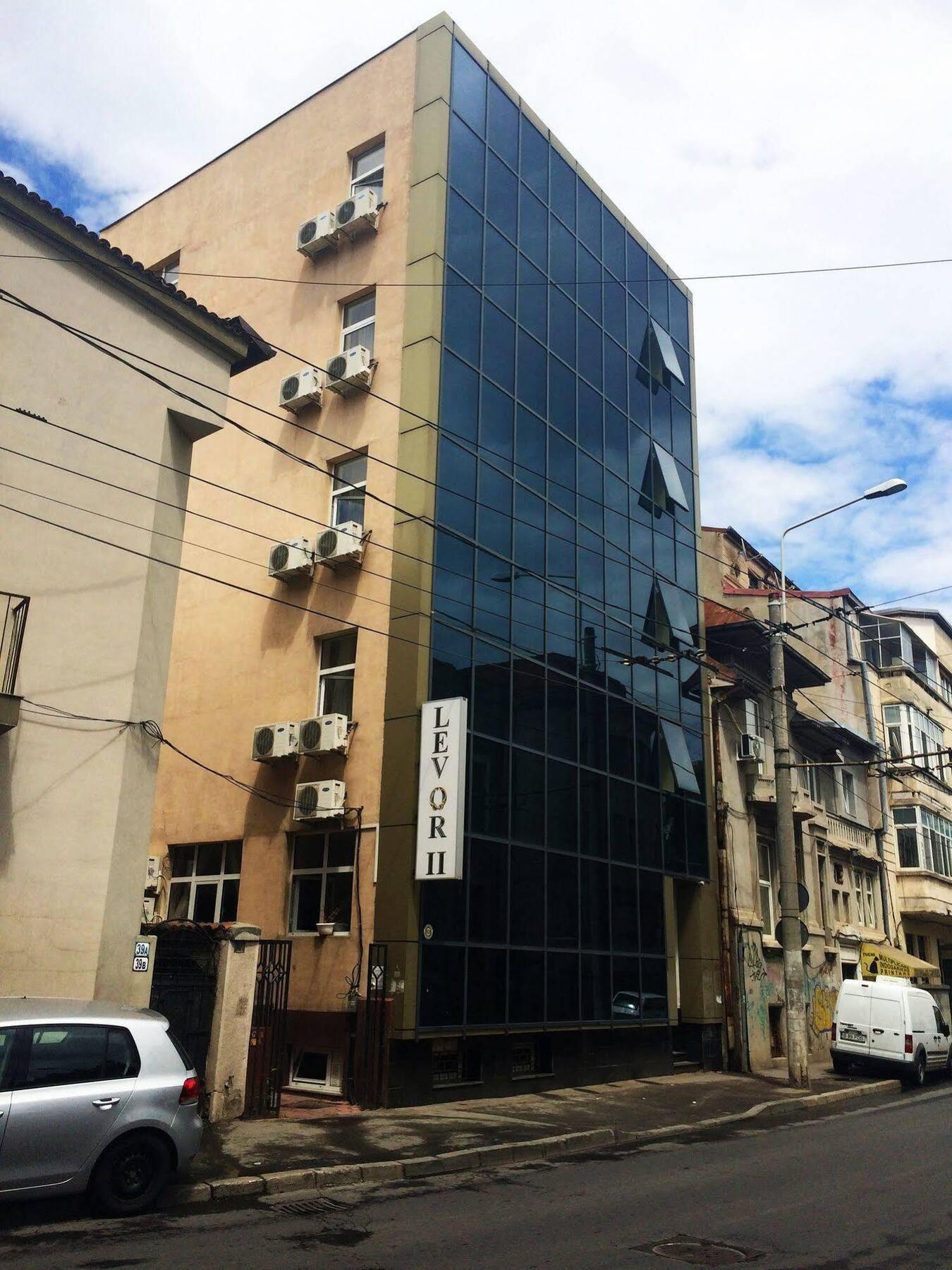 Kosher Hotel Lev Or Bucarest Extérieur photo